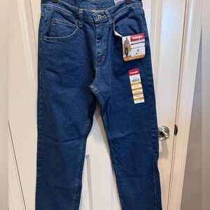 Wrangler Blue Relaxed Fit Jeans Classic Comfort